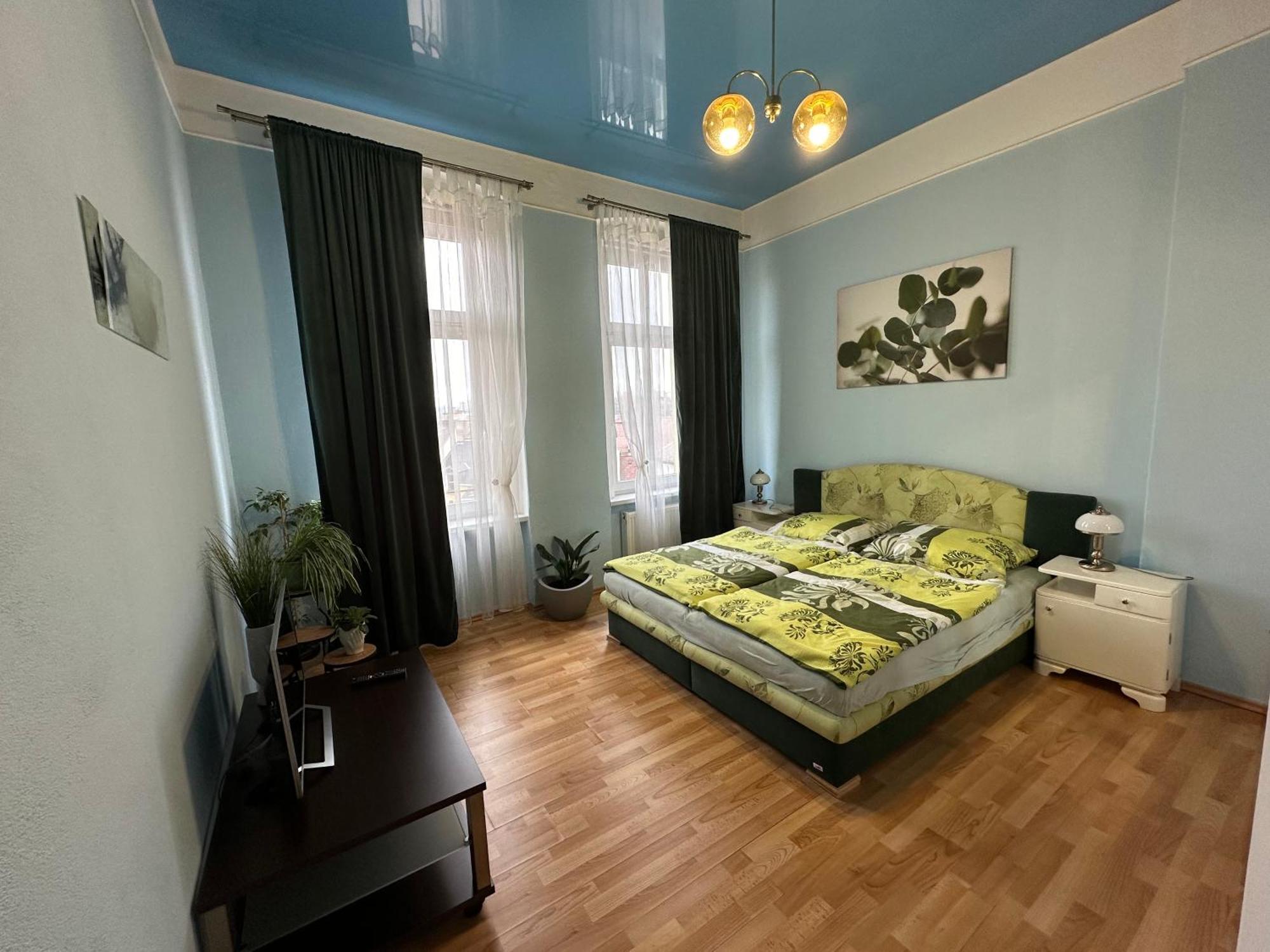 Svahova 986/6 Apartment Karlovy Vary Exterior photo